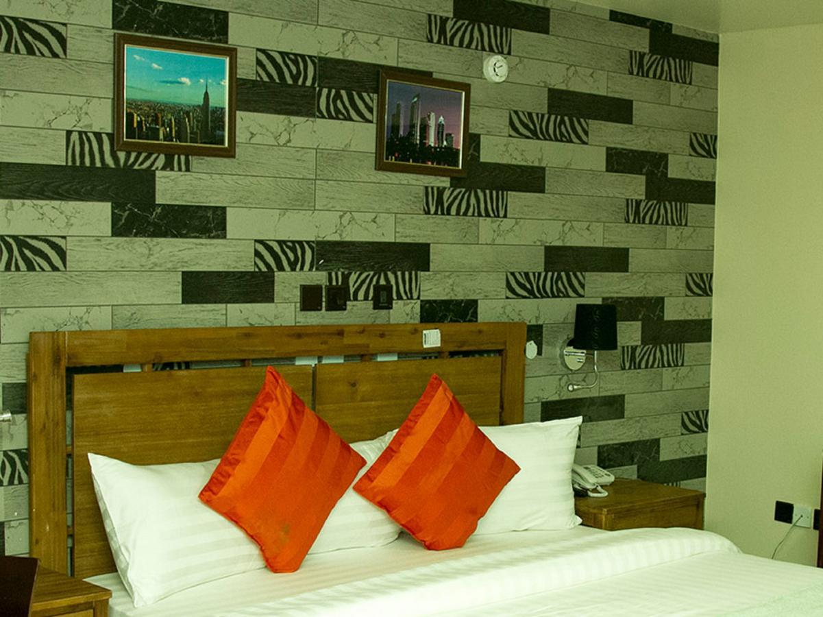 Villa Toscana Hotel And Suits Лагос Екстериор снимка
