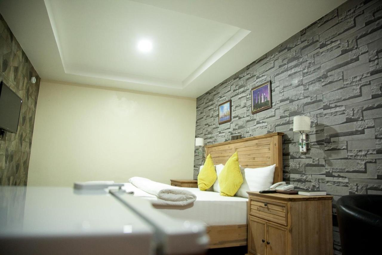 Villa Toscana Hotel And Suits Лагос Екстериор снимка