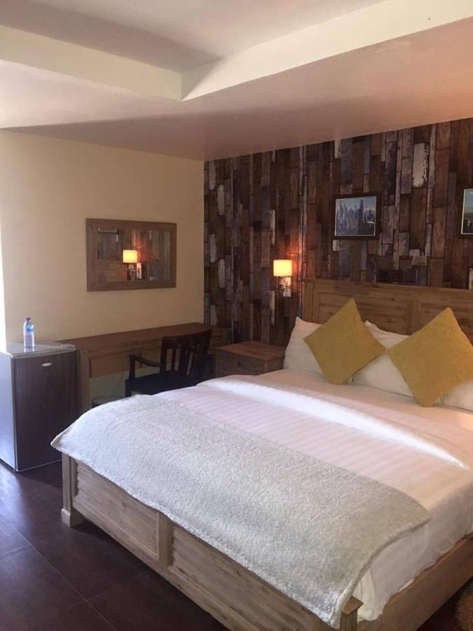 Villa Toscana Hotel And Suits Лагос Екстериор снимка