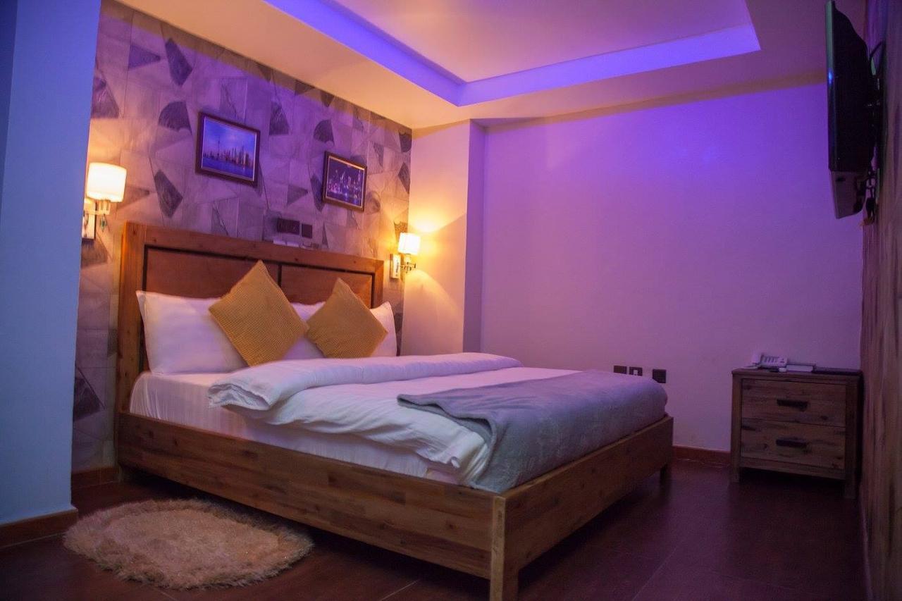 Villa Toscana Hotel And Suits Лагос Екстериор снимка